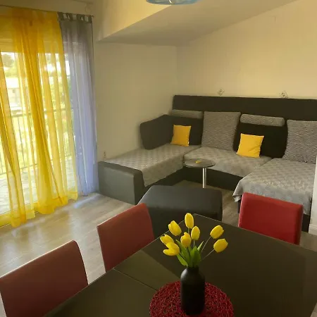 Sweet Apartment In Quiet Part Of Split * Split