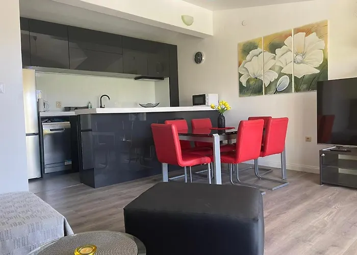 Lägenhet Sweet In Quiet Part Of *