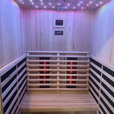 Sweet In Quiet Part Of 公寓 *