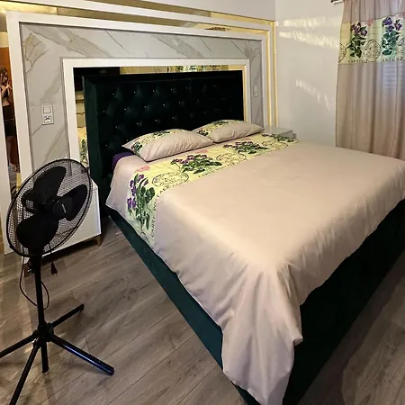 Sweet In Quiet Part Of 公寓